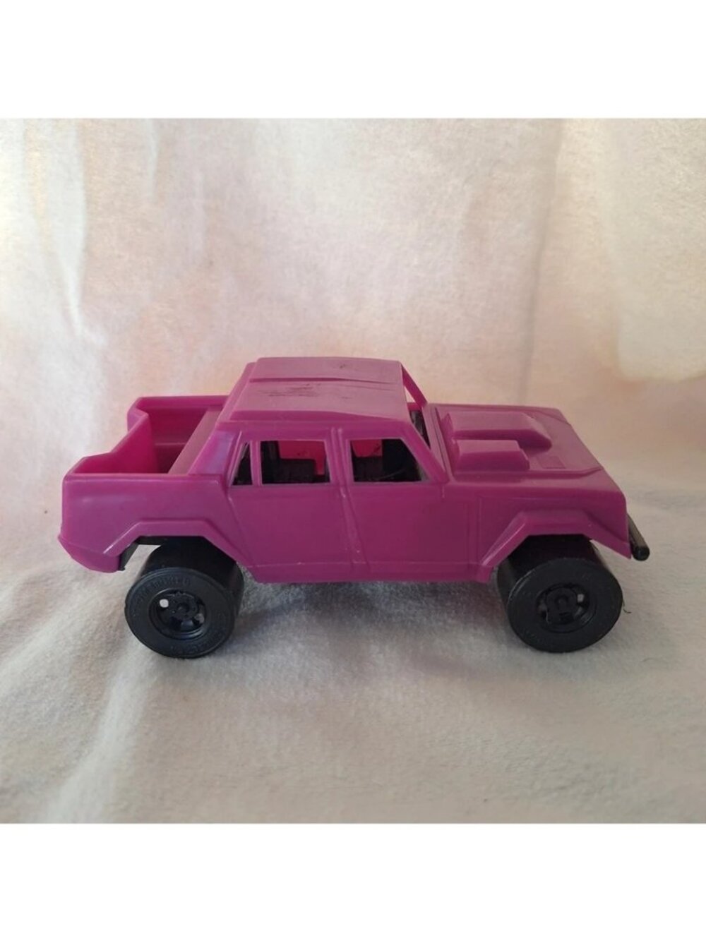 TootsieToy Plastic Truck Lambo 002 Vintage Purple Black Made In USA
